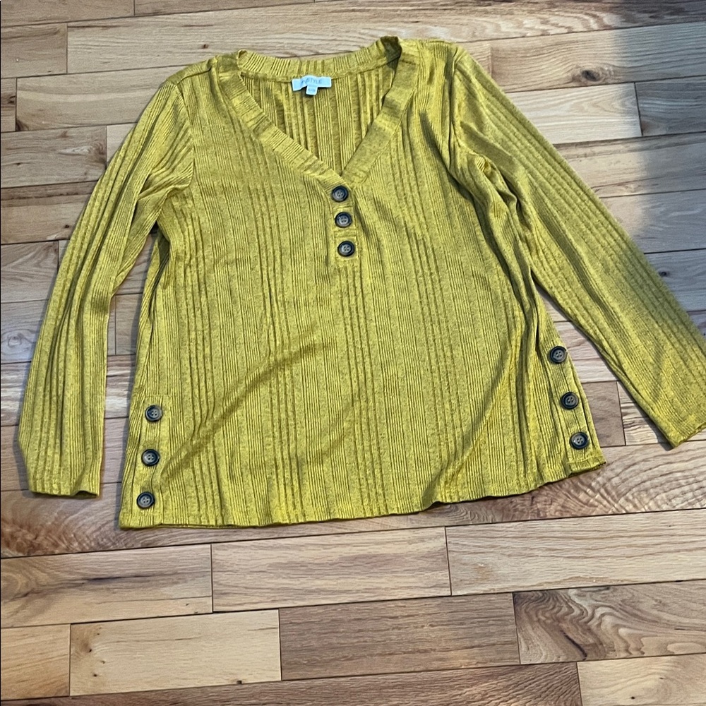 Yellow V-Neck Buttoned Women's Top